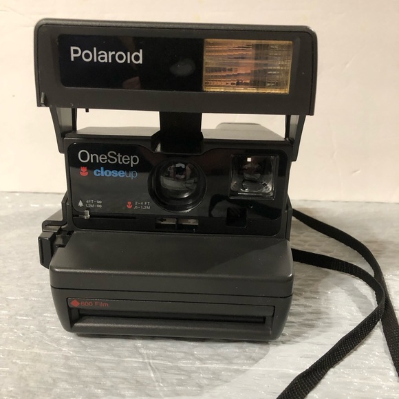 Polaroid OneStep Closeup Camera